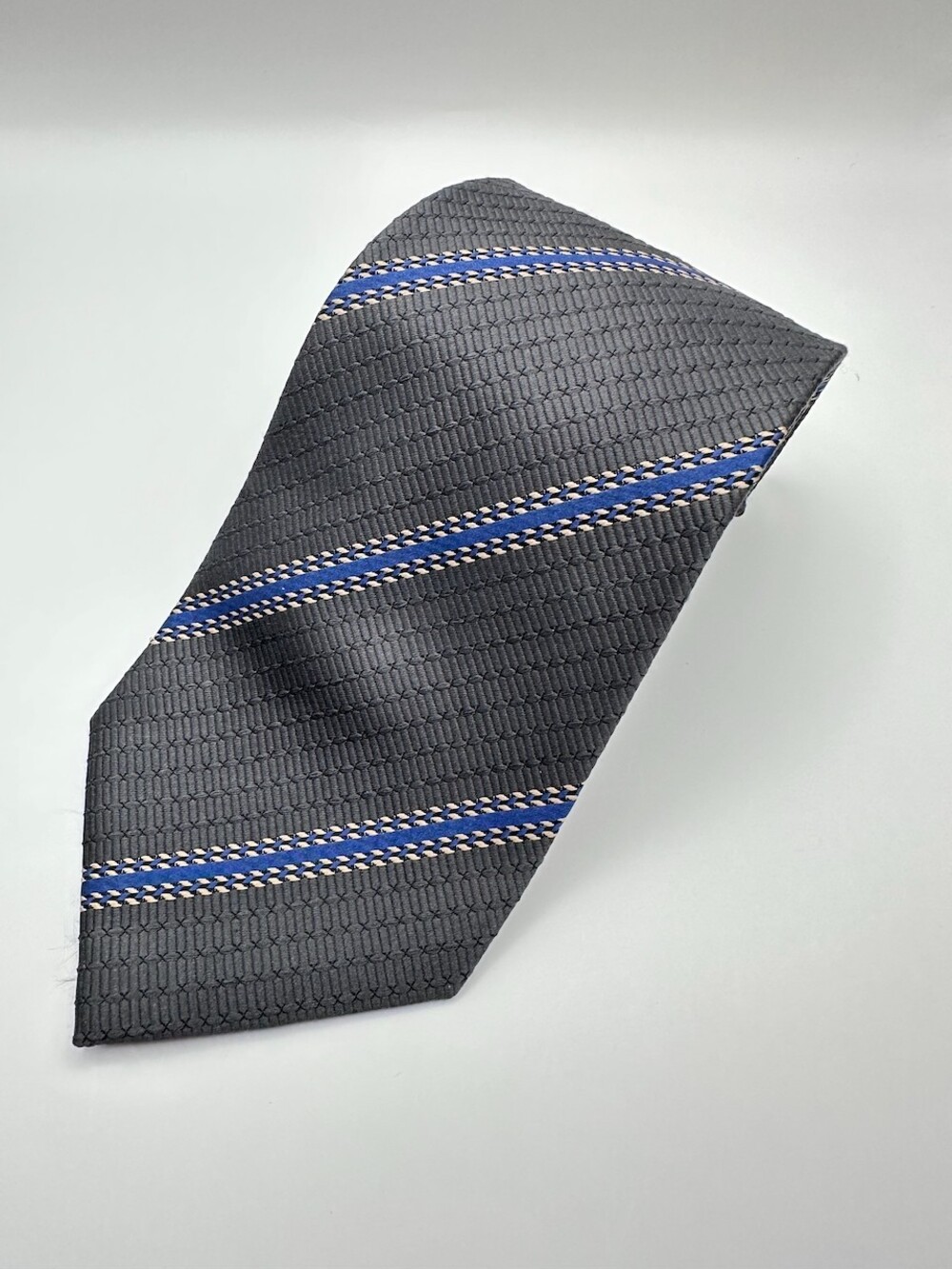 G. Puccini Gray & Blue Diagonal Stripe Textured Silk Tie – Made in Italy